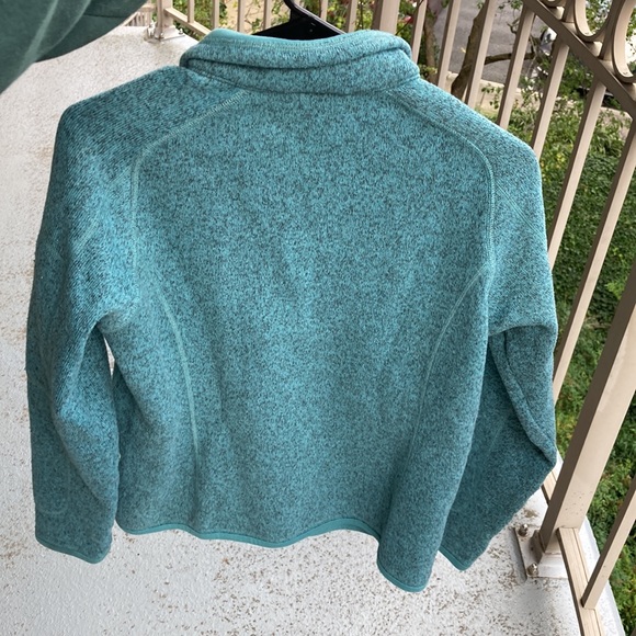 Patagonia Quarter Zip! - Picture 3 of 6